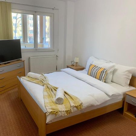 Jad - Family - Apartments - Zorilor บราชอฟ ภายนอก รูปภาพ