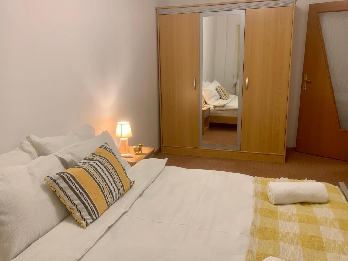 Jad - Family - Apartments - Zorilor บราชอฟ ภายนอก รูปภาพ